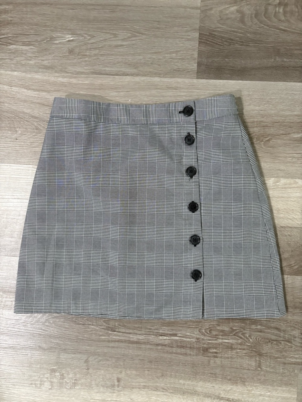Forever 21 Gray Plaid Button-Front Mini Skirt
